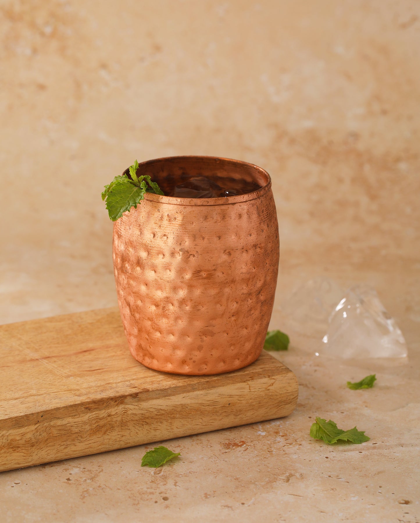 Copper Hammered Coller Glass